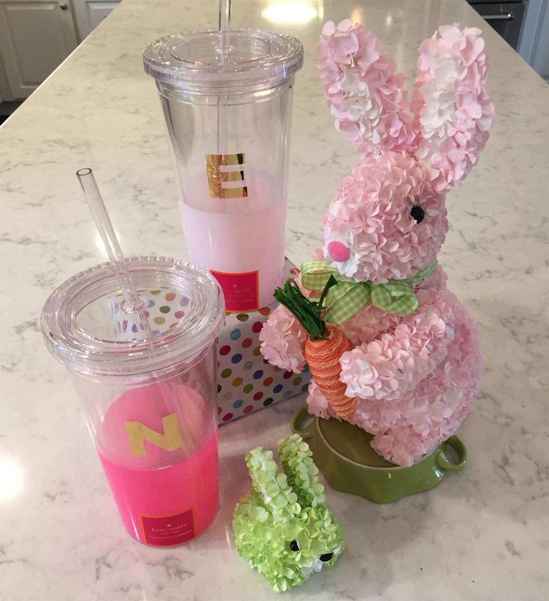 StatementsKC's tweet image. Hunting for Easter gifts? srtl.co/M1J