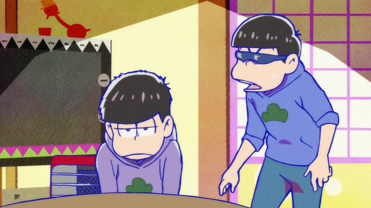 初海 うみ 材だ A Twitter こたつ 入るところがなくなって なぜか1番遠いトッティのところに無理やり入る次男 なにこのカラトド なにこのカラトド T Co 8k1n37ghri