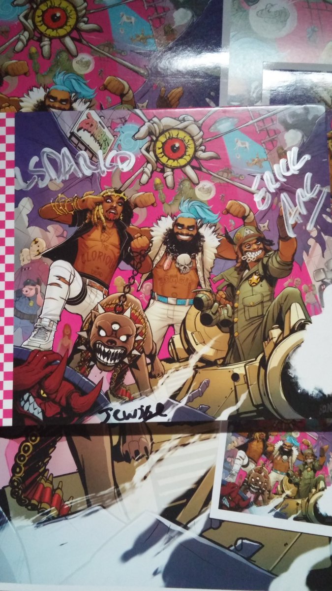 jstubbs8181's tweet image. #SIGNEDMERCH