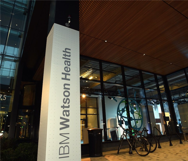 jarekjack's tweet photo. IBM debuts #Apple ResearchKit study on #Watson Health Cloud https://t.co/DQC7XoZCon https://t.co/G8iaXHTx91