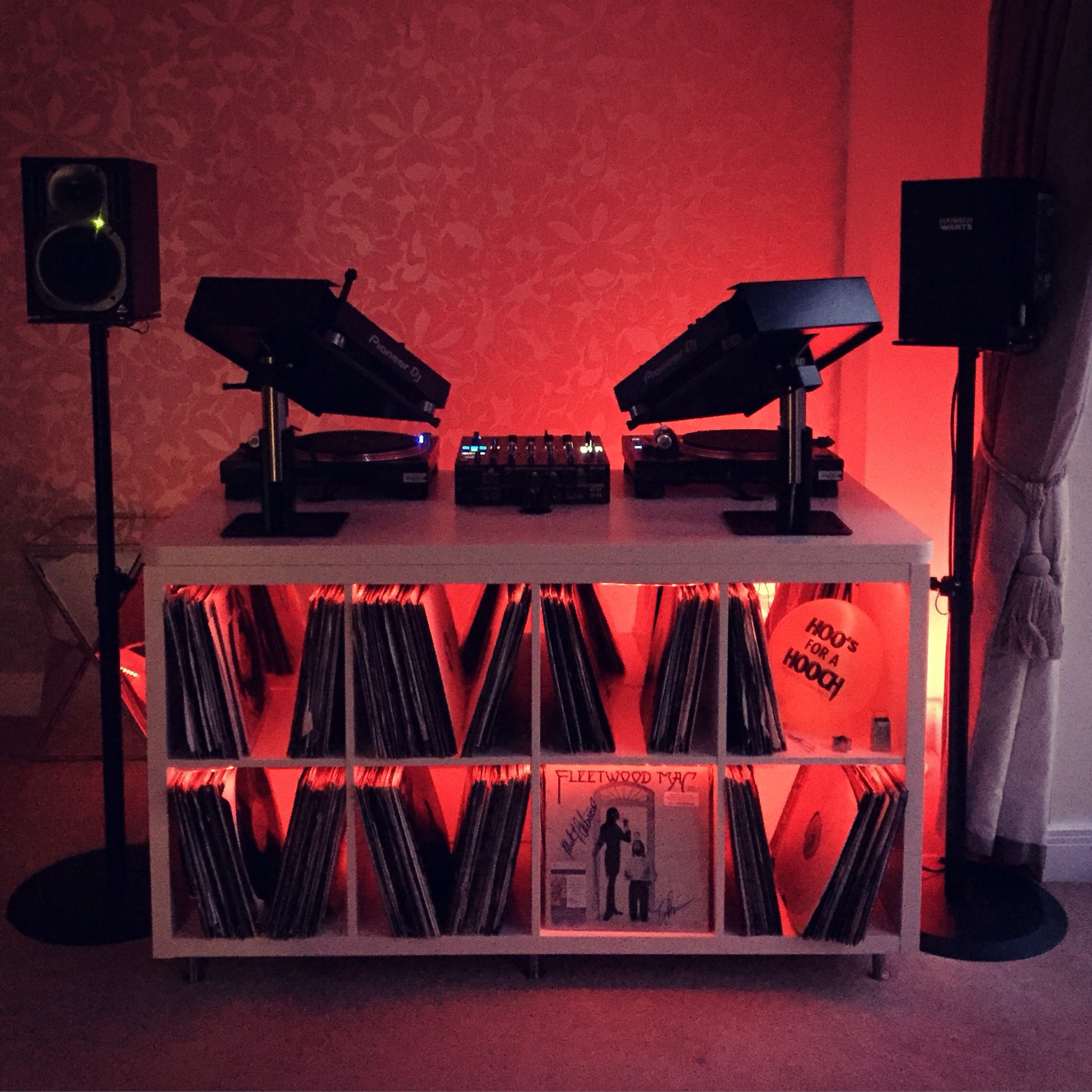 Booth hotsell speaker dj