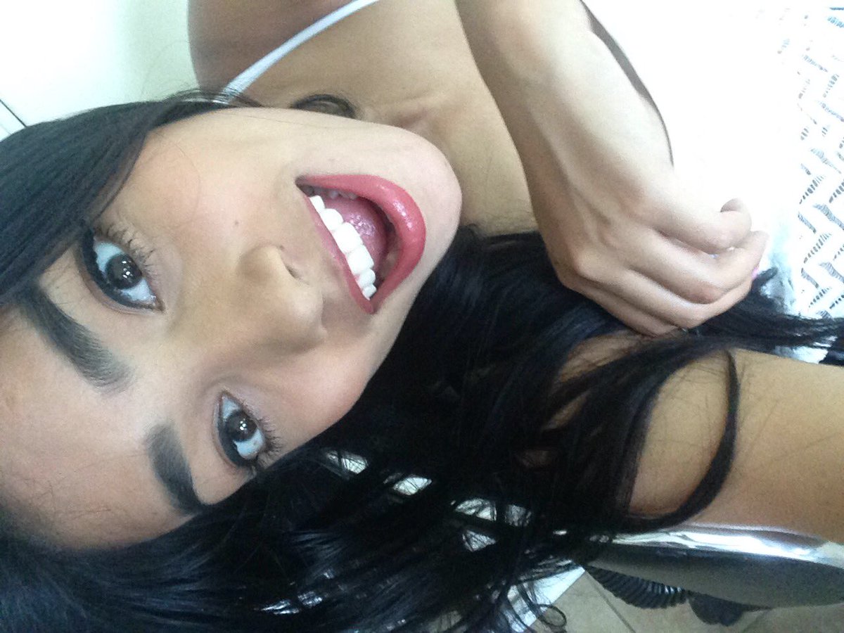 Masbeats_'s tweet photo. Esperando salir al aire en #MasBeats https://t.co/BYeJwze31U