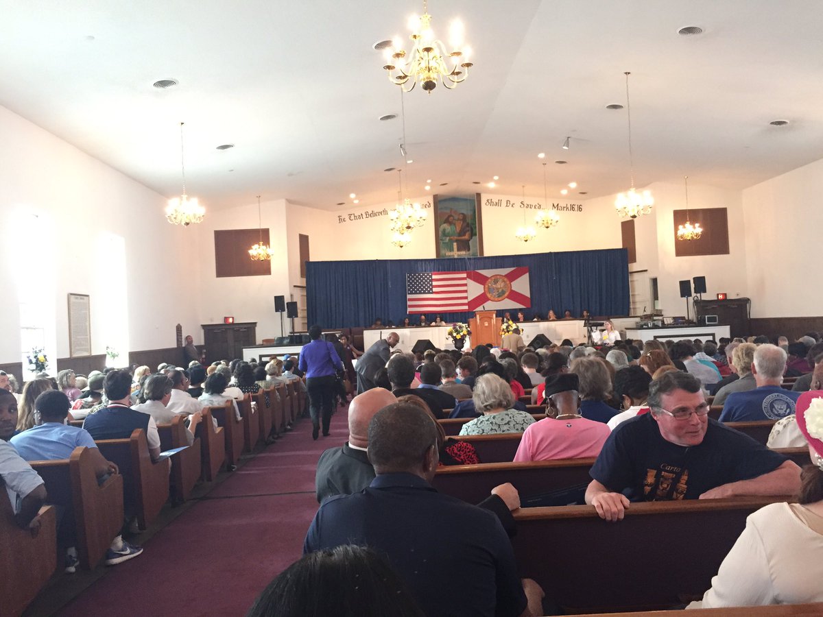 SamGraubard's tweet image. President Bill Clinton is expected to speak shortly @ActionNewsJax