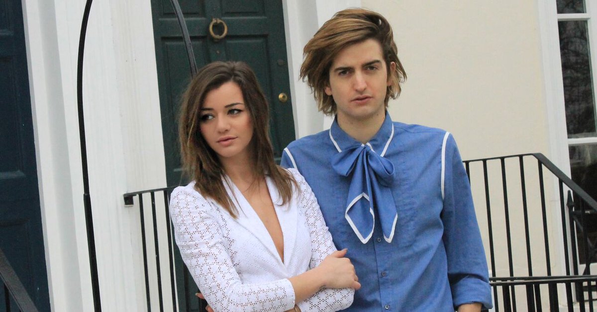 TeenVogue's tweet image. .@EleanorJCalder and @maxhurd are totally changing the personal style blog game: tnvge.co/zKGrQzX