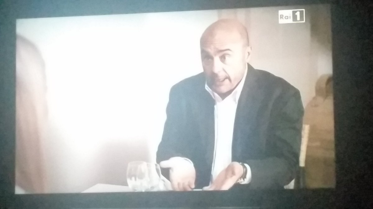 http_gaiam's tweet image. #ilcommissariomontalbano spiegare come è andato il compito"mi spiace un c'è la fici,troppi complicato era pi mia"