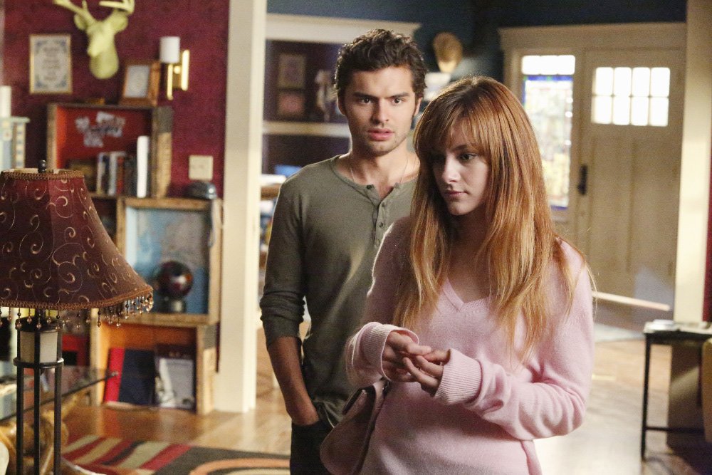 justjaredjr's tweet photo. Don't forget to catch @aubreypeeples on a new episode of @RecoveryRoad tonight! https://t.co/Tox6gLu7fF https://t.co/RGx5jmig89