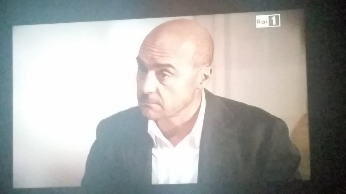 http_gaiam's tweet image. #ilcommissariomontalbano "ma chissu socco sta dicennu?" @carlopalomar