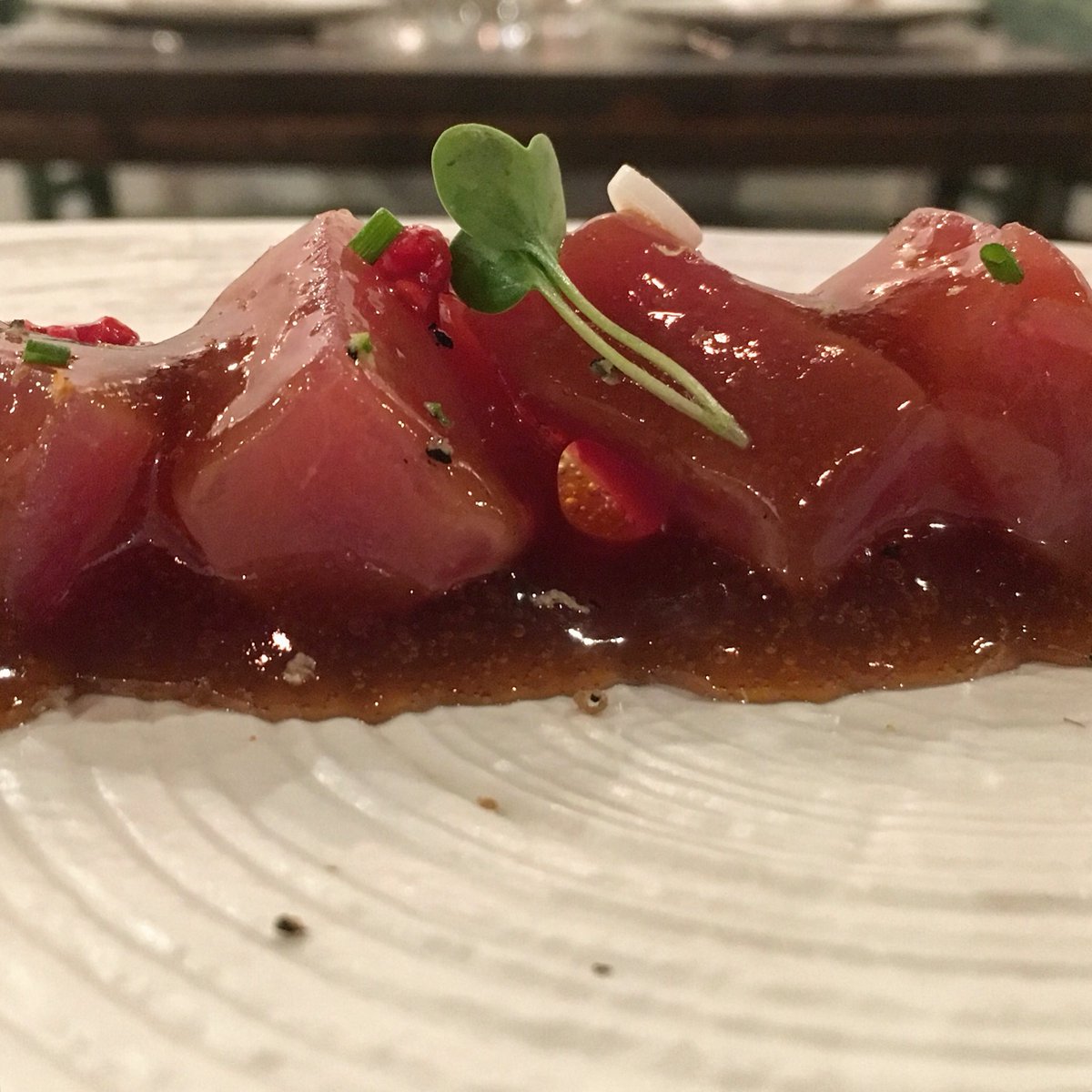 BlogHedonista's tweet image. Contraste de sabores en este #atún marinado con #vermut negro. #tipsrestaurant #tipsmasnou #elmasnou