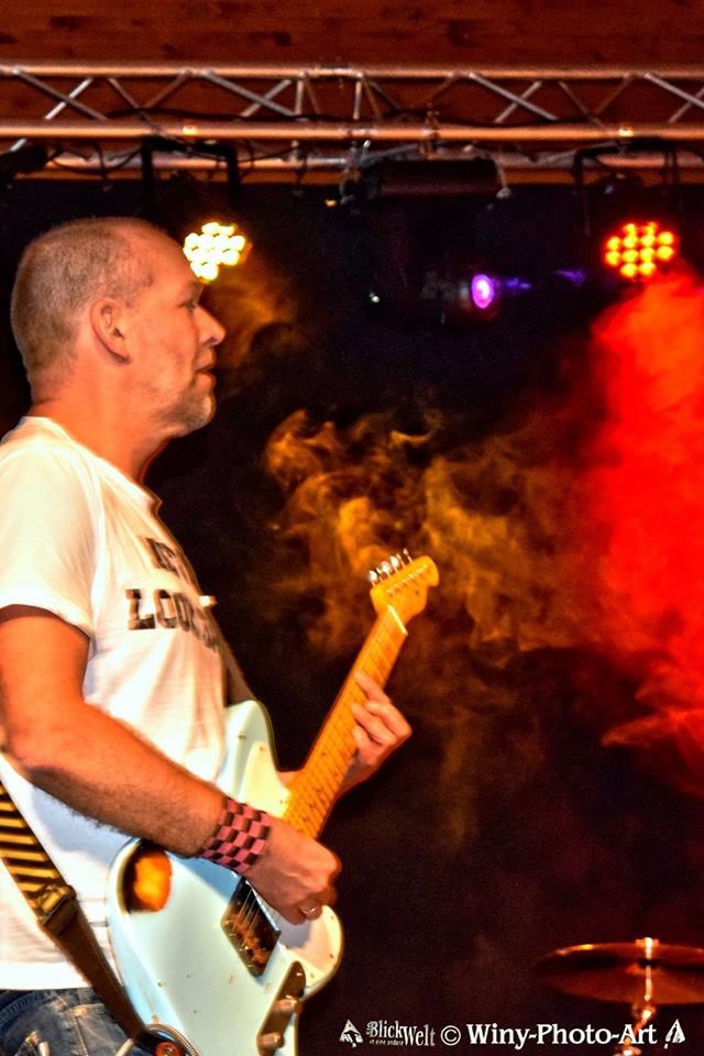 Bo_guitar's tweet photo. April 16th we rock @GoudaStudios !! https://t.co/ZwxzBf3vn4