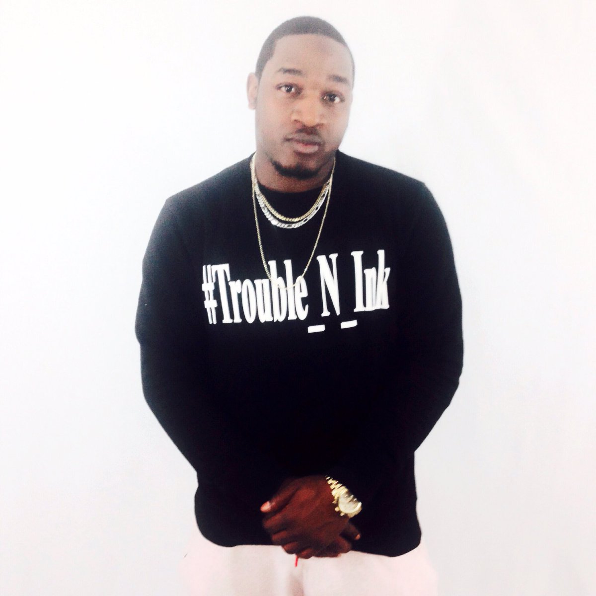 MRBMB215's tweet photo. 📷PHOTO SHOOT‼️🎥🔥🔥🔥🔥🔥🔥🔥🔥 #MRBMB #BMB #TROUBLE_N_INK https://t.co/vSfdfrnJxL