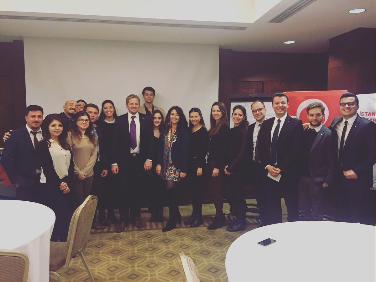 EtilerRotaract's tweet photo. We host Free Republic of Liberland 's President Vit Jedlicka.We had interesting and great time together. #rotaract https://t.co/7AMxmOoBnW