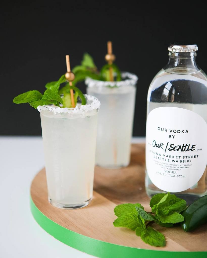 jojotastic's tweet photo. We're sharing two yummy cocktails for #stpatricksday this week on the blog: first up the S… https://t.co/ppITfHRimL https://t.co/Y2ddEyyRdt