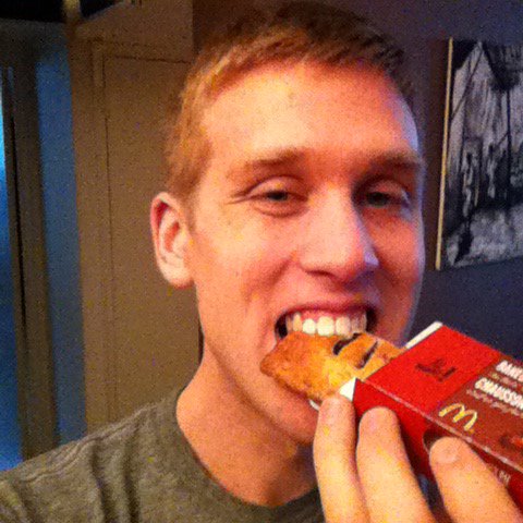 markdurksen's tweet photo. Pie Day or the highway. #BlueberryMaple https://t.co/oRfkz3dUPJ
