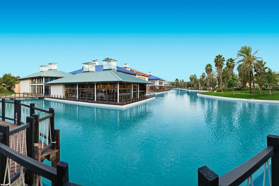 sayhellotorich's tweet photo. PORT AVENTURA, WE'RE COMING FOR YA.
77 DAYS. *EXPLODES*. @PortAventura_UK @itslozza94 #HASHTAGEXCITEMENT https://t.co/GtyoGsg3Ao