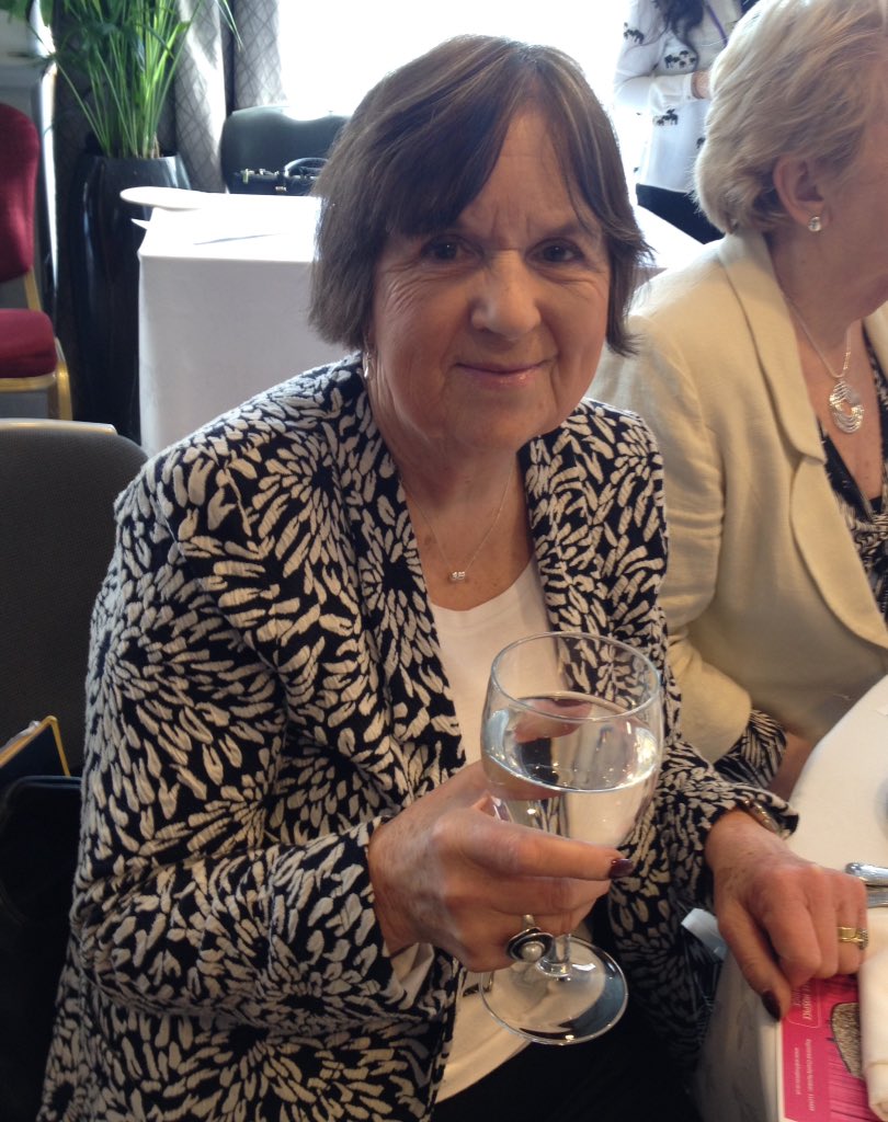 ChristineElmer's tweet photo. Excellent Ladies Lunch earlier in aid of Sam Beare Hospice #Weybridge with @MarySheldon9 #SamBeare https://t.co/Na8WERSino