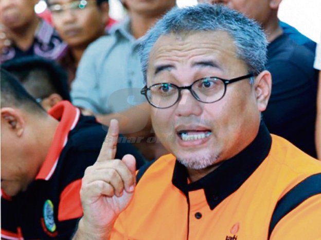 TVBangi's tweet photo. Blok politik ketiga: Imbangi kerajaan, pembangkang https://t.co/20W2QuhNJy https://t.co/i011rqSd7F #SinarOnline