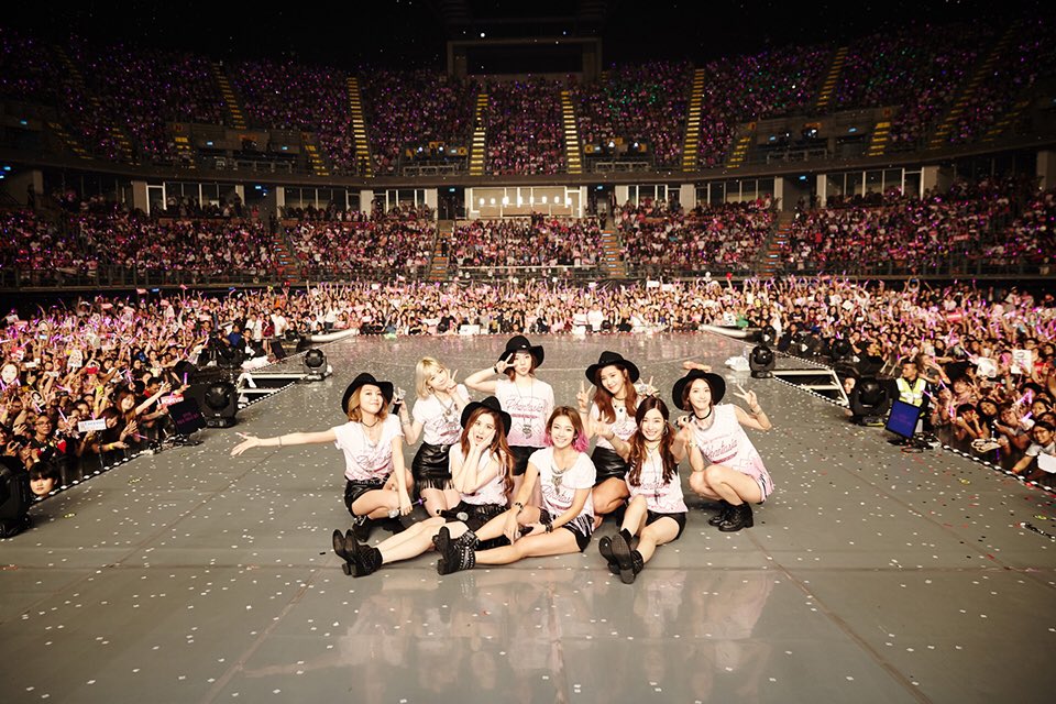 kidsone_ss's tweet photo. Last time snsd appeared as a group
Schedule: 160131 Phantasia bbk
Award show: 140212 Gaon chart award https://t.co/6KsTRnrOXw