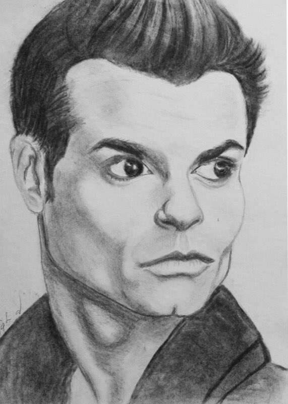 paulwesley's tweet image. Happy birthday Daniel.