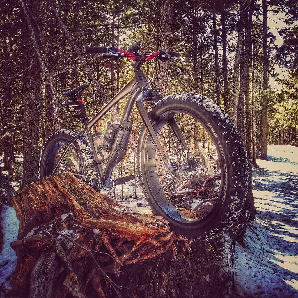 TuttoMTB's tweet photo. https://t.co/Zoj87ryzQm / Killarney Lake. Quick little rip on my already quick and late visit to Freddy. #dd70 #… https://t.co/fBOvvJUoFH