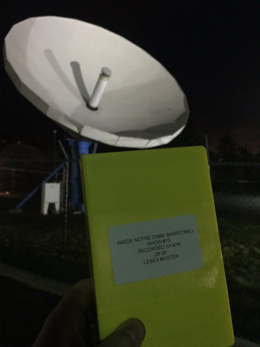 UnoQuatro14's tweet photo. The final coaches show of the 2015-2016 season is ready to be sent to space. #IFL #INBB https://t.co/z7tjdfM2oY