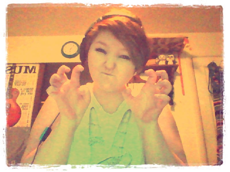kitty_boo0o's tweet photo. Playing with the Hazy Days effect on Webcam Toy #webcamtoy https://t.co/5n4oqDTxbL
