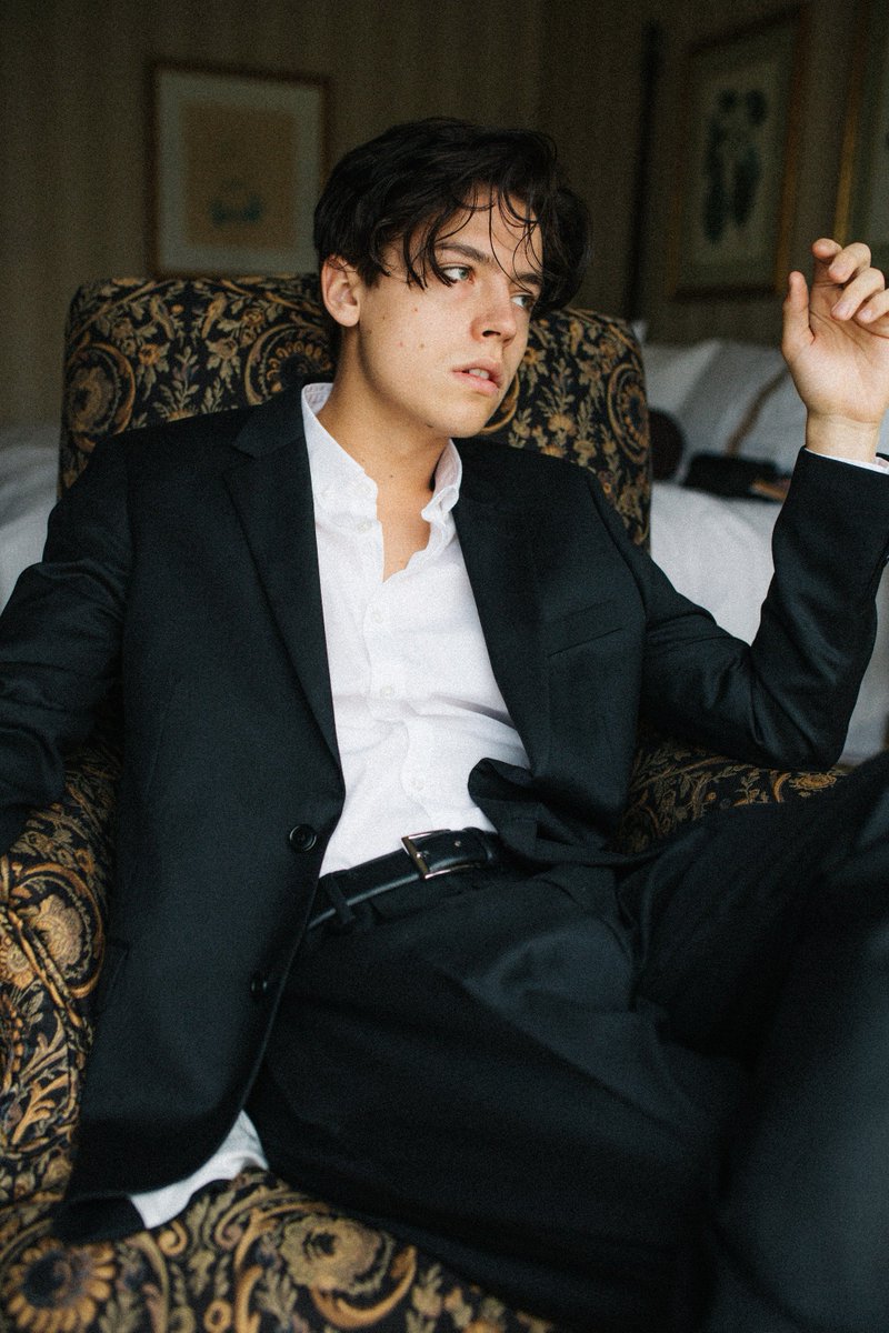 colesprouse's tweet photo. Vancity blacks and blues https://t.co/LgRU1iMdNc