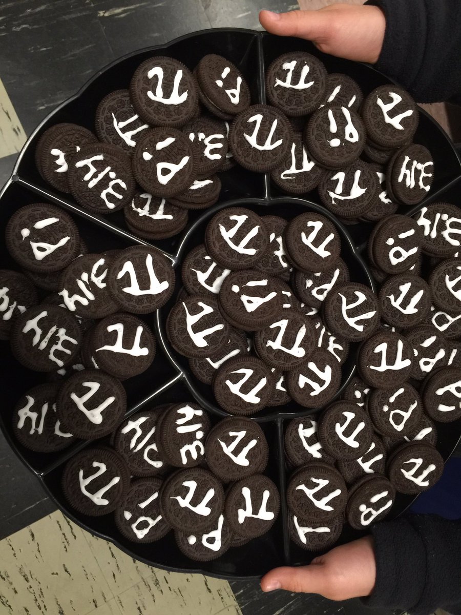 geekgirlrising's tweet image. #PiDay2016 &amp;amp; we are at @CarnegieMellon hanging with amazing #womenintech CS faculty &amp;amp; seniors