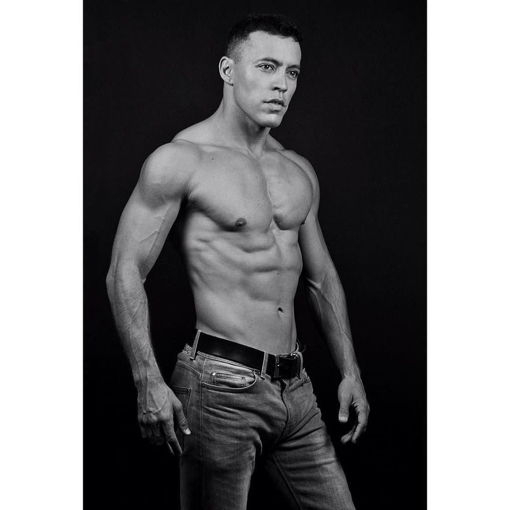 AACabobyBea's tweet photo. #newface #cabo #model #argentinian #argentinianmodel #male #malemodel #loscabos #mocyphotography #studioshoot #blac… https://t.co/JQZuLka4AV