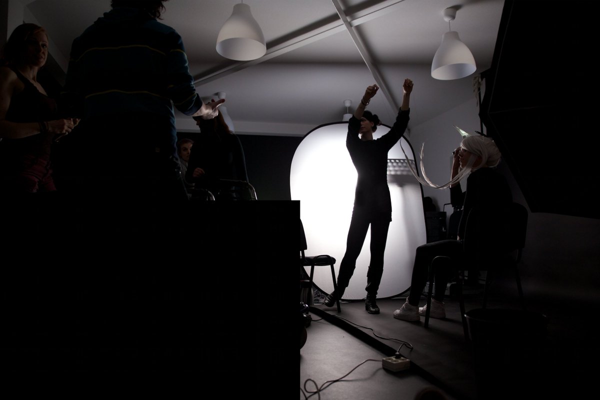AnoukWipprecht's tweet photo. Shooting time with https://t.co/sX36SIcoNi for @sparks_eu / @ArsElectronica residency -super excited for end result! https://t.co/6LoXtmHUVH