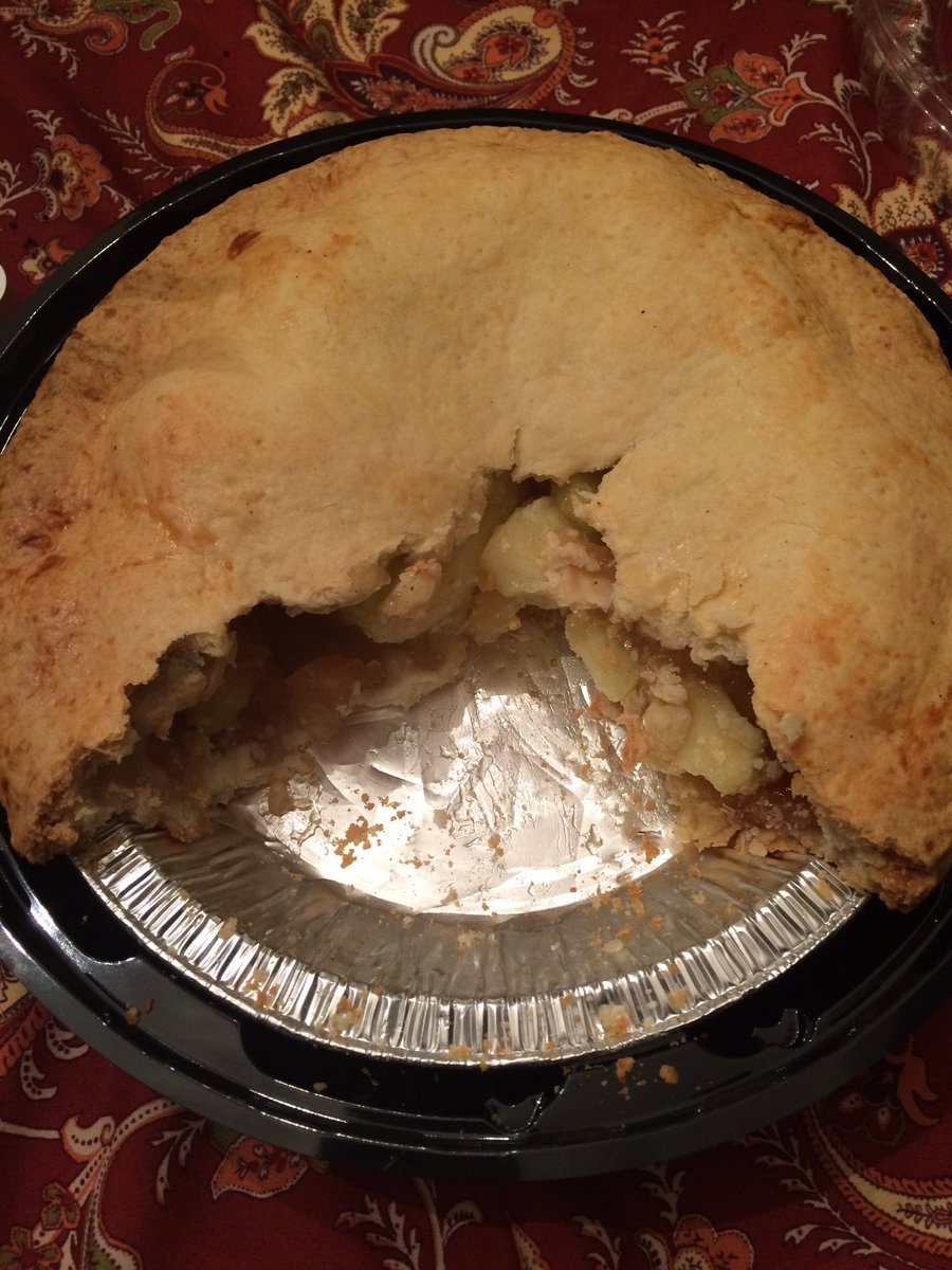 sloebs's tweet photo. I PI DAY HARD #314159 #circFUNference #PiDay #pie https://t.co/2ZH5HcuGWt