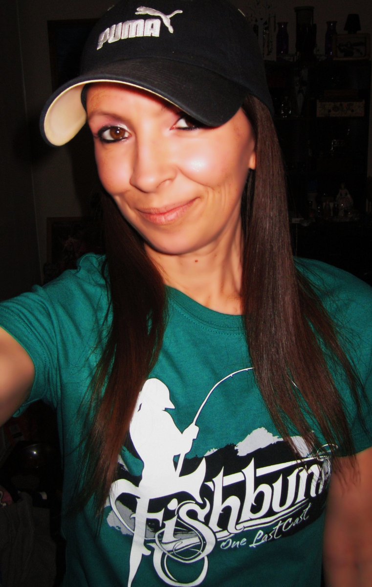 KristaFishes613's tweet photo. Got my new shirt in the mail and I LOVE IT!!! Hope you get more ladies clothes soon @FISHBUMstore #CanadianGirlsFish https://t.co/NcOSSfzkbF