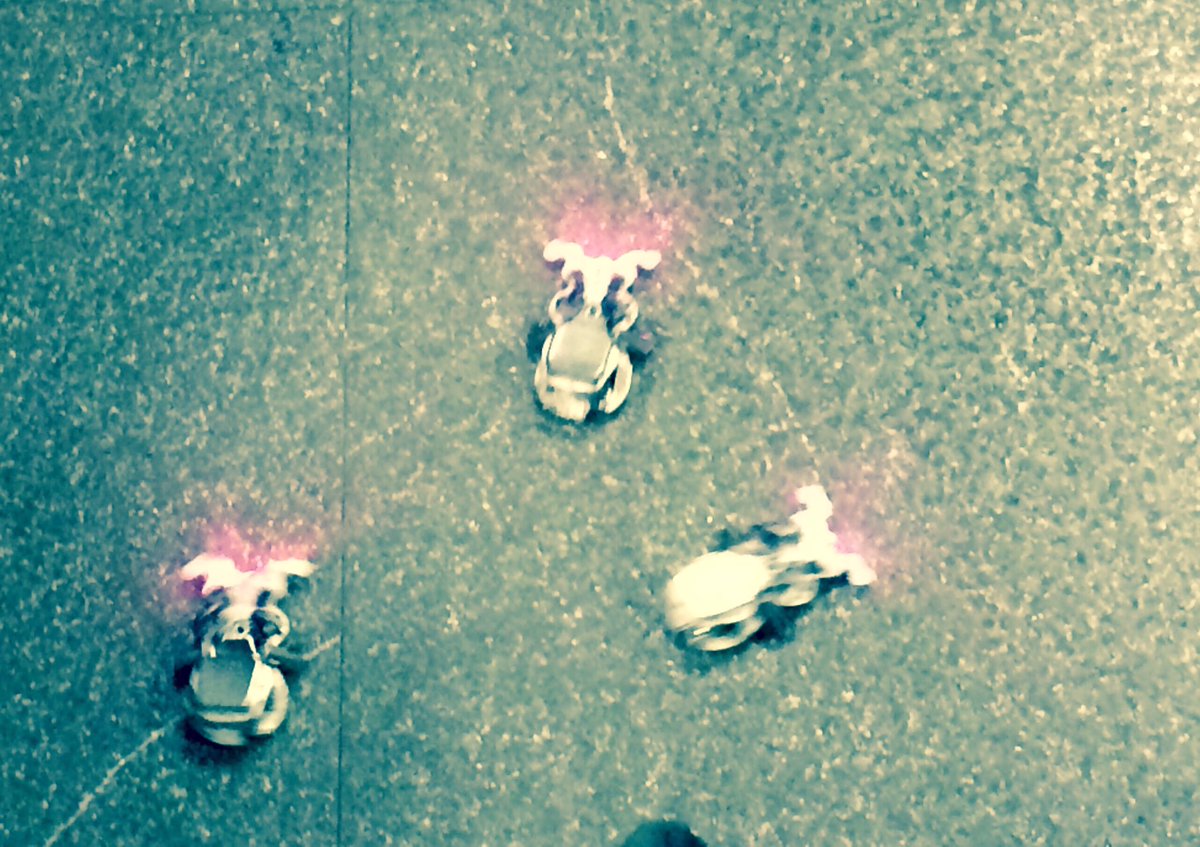 jchumblecrofts's tweet image. Let's see what these robots can do in a swarm. @ASBIndia @pipcurtis @nuvustudio #asbms #robotswarms #handsonlearning