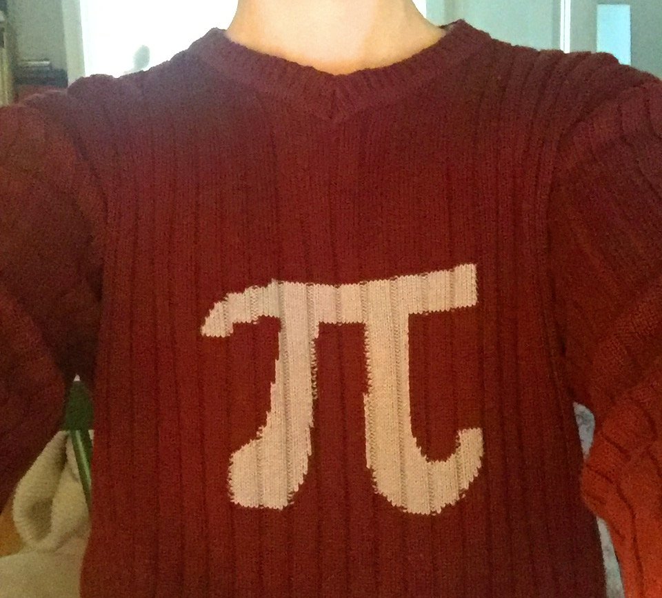 iconeo's tweet image. Mist, gestern war Internationaler Pi-Tag und ich trage heute erst meinen Fan-Pulli! #nerd #PiDay2016 #pi #piday