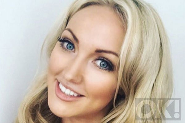 OK_Magazine's tweet photo. Seriously, you won't believe what the most popular procedure @DrLeahTotton does is: https://t.co/PU0aUbBLvN https://t.co/I2YUpUBF4R