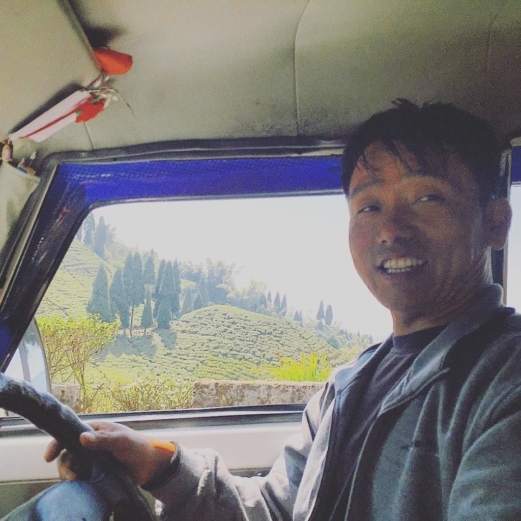 gowvis's tweet image. 'Ma nifhimx hafna Ingliz pero nahseb naf fejn trid tmur" #atttafidi #bordercheckpoint #nep… ift.tt/1UcY7xu