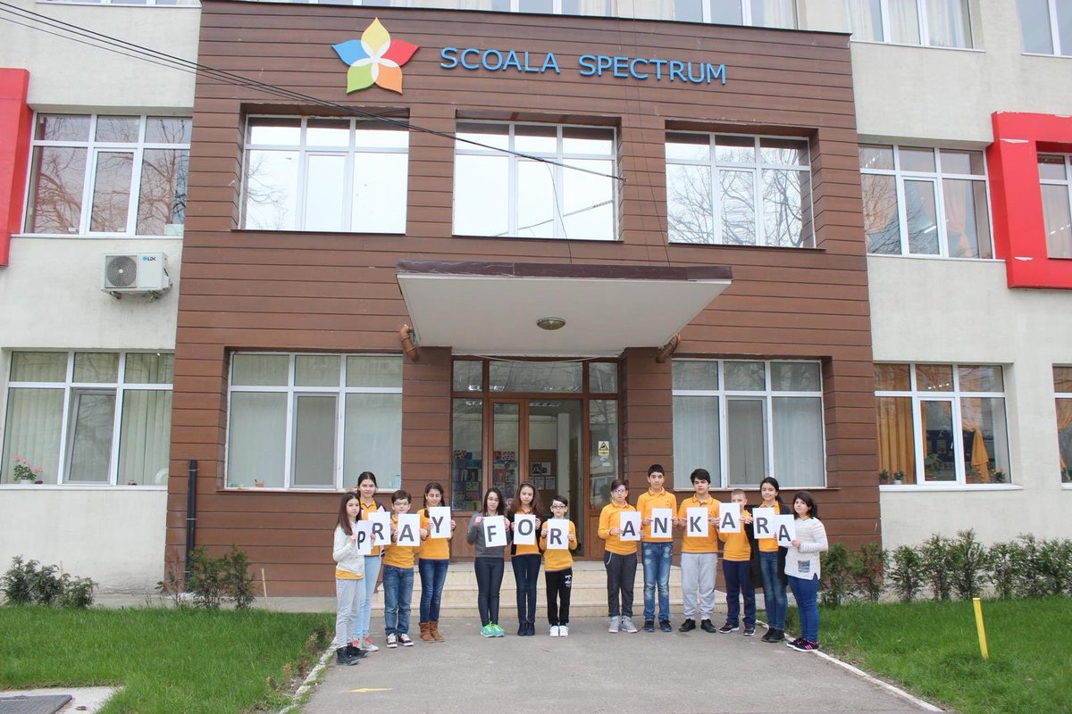 intFLC's tweet photo. Romanian students send condolences to Turkey after terror attack in #Ankara.
#PrayForAnkara #Romania #Constanta https://t.co/gHNXuC8cbF