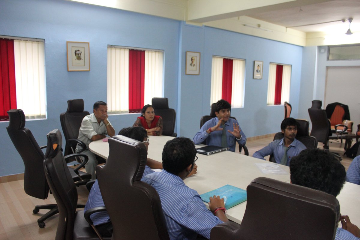 BrainwareTweet's tweet image. #Employabilityskills @#Brainware #communicativeskills #presentability, #presenceofmind #indepthtechnicalknowledge