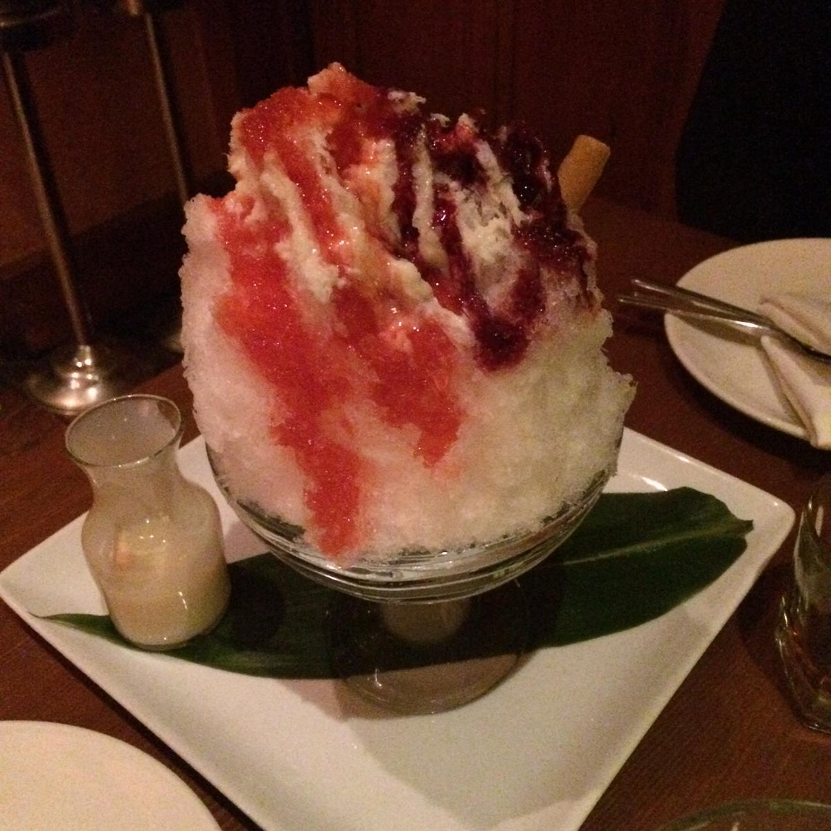 PilaAspen's tweet photo. Celebrating the end of a long day @MatsuhisaAspen #marchmadness #estheticianlife https://t.co/1byxJz0WCZ