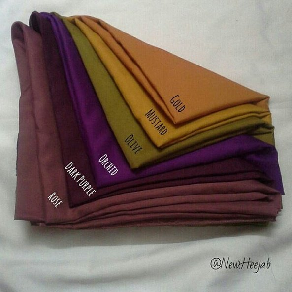 newheejab's tweet photo. Bawal crepe. Sehelai RM7. Dm me if u're interested! #tthop #twtniaga #twtrezeki @MalaysiaTwtBiz @twt_selangor https://t.co/UfbHNaAuej