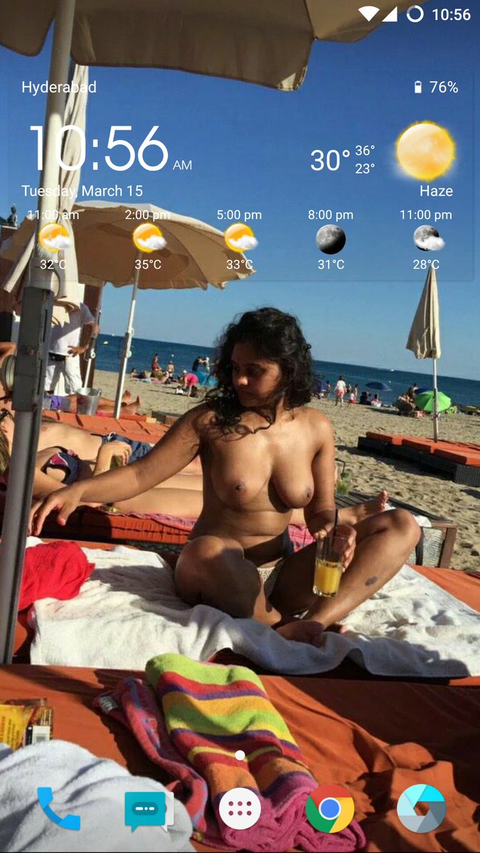 mapsid's tweet photo. I love beaches, and I love you @Ladygod1va 
My Homescreen. https://t.co/pPsKtG9ETx