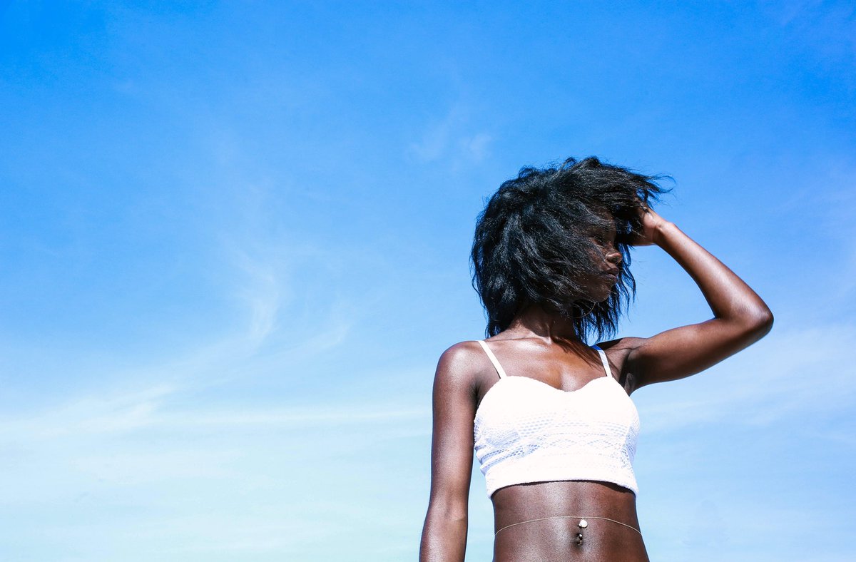cr0wnxo's tweet photo. west coast is the best coast #supportblackmodels #melaninmonday #BlackGirlMagic ❤️ https://t.co/rmvhxi42BL