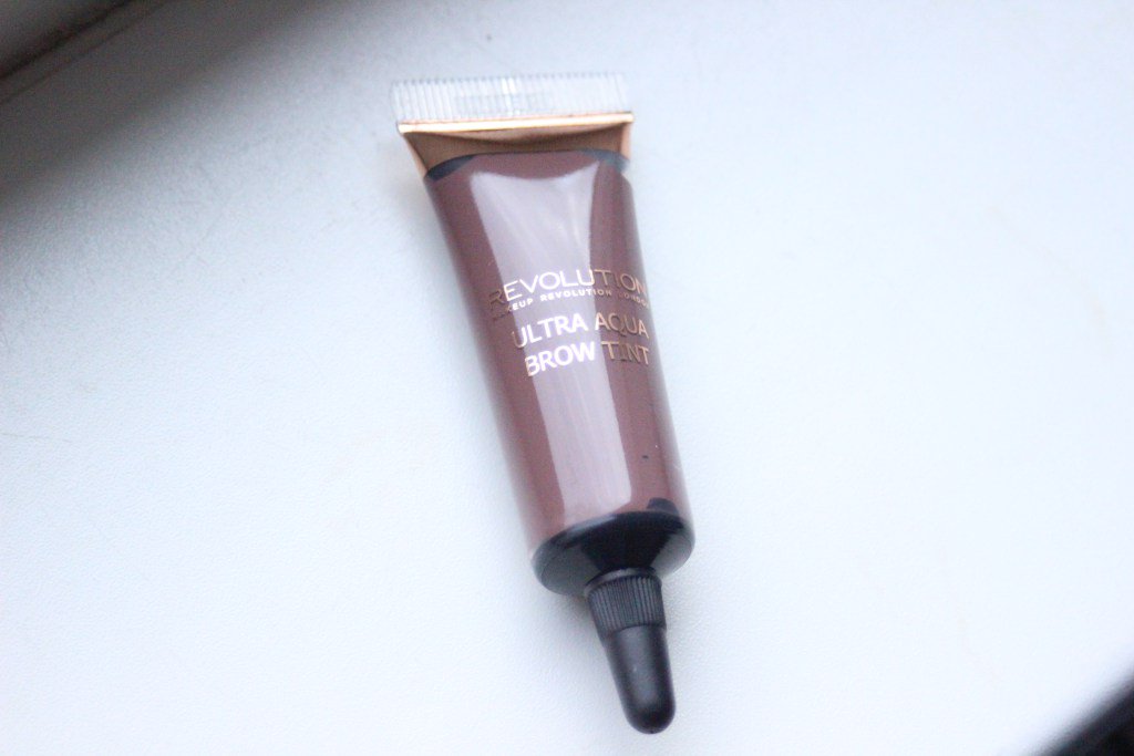 Desmainx's tweet photo. Makeup Revolution Ultra Aqua Brow Tint https://t.co/e6m8AUVOMt https://t.co/ND6XmG1Vkn