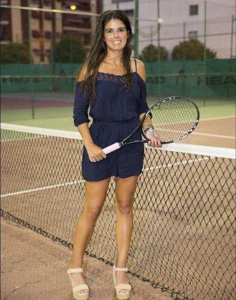 Hoy (15:35h), TENIS en LA OTRA CARA de <a href="/CanalSurRadio/">Canal Sur Radio</a> Córdoba con <a href="/mjluque6/">María José Luque</a>, triple Campeona de Andalucía. <a href="/fattenis/">#TenisAndalucía</a>