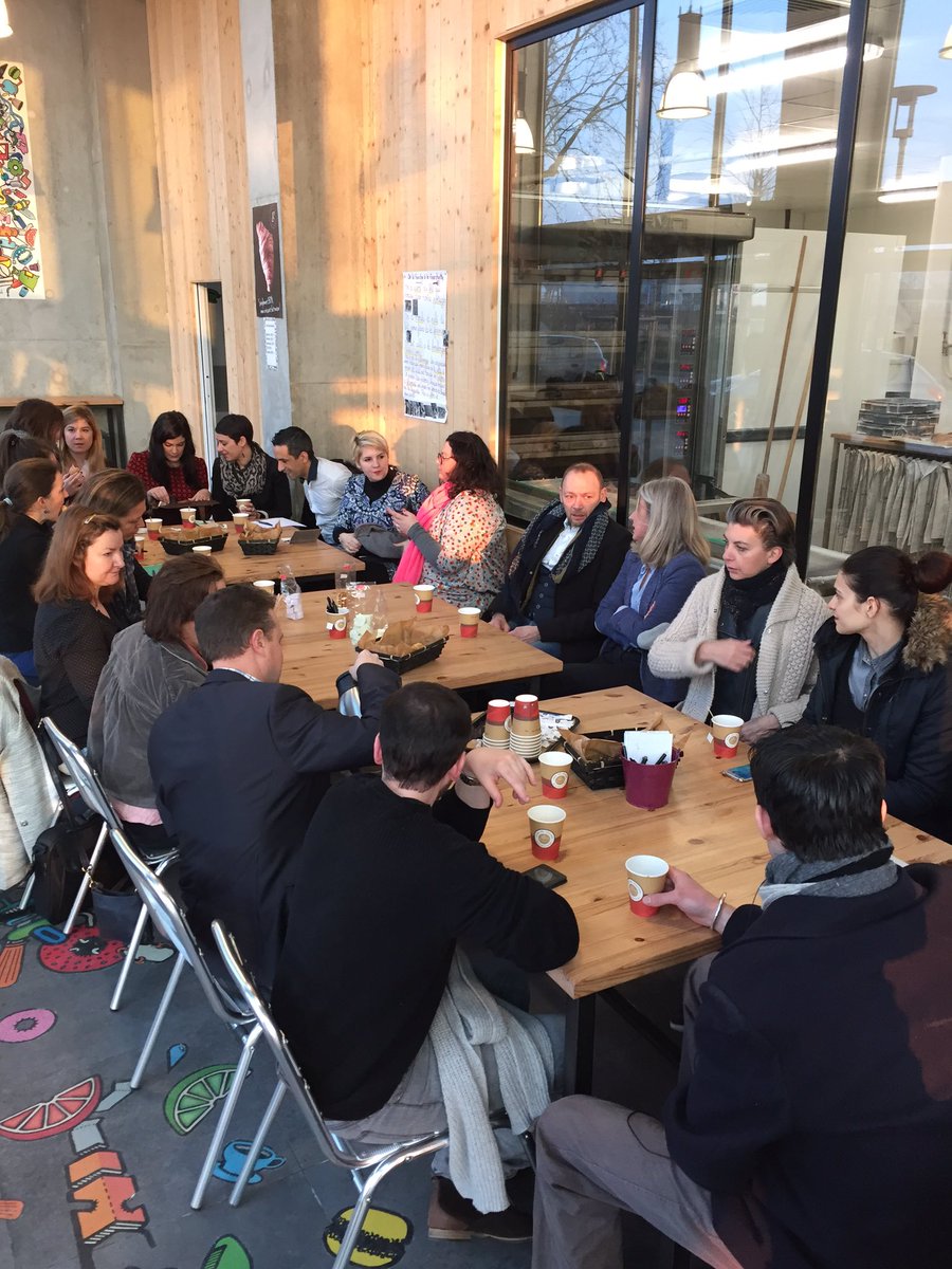 leresoh's tweet image. Tour de table des participants au #resoh de nombreux professionnels se sont déplacés pour être présent ce matin