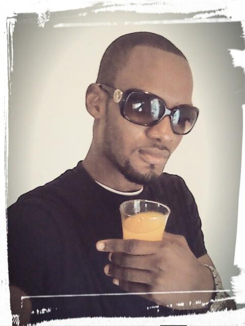 AMbiango's tweet image. 