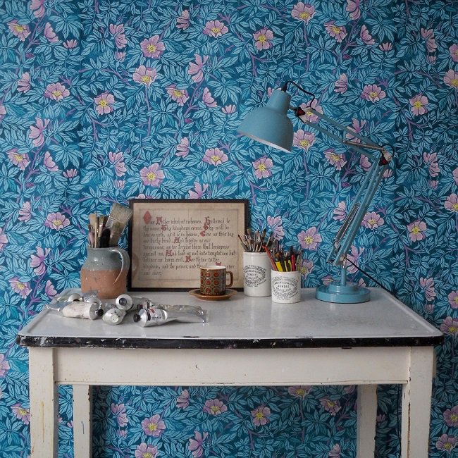 homegirllondon's tweet photo. Hand printed #wallpaper @helenmorleyart https://t.co/wWnFS54XyX https://t.co/ZYJO8W9Mrt