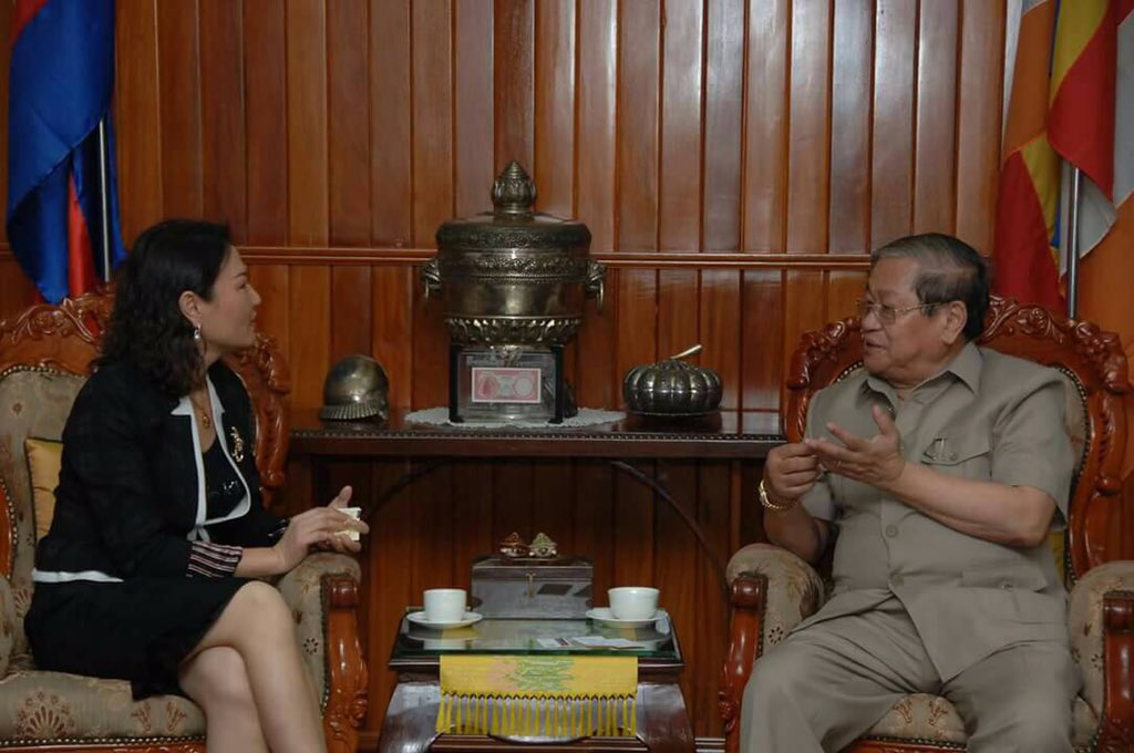 CabinetMo's tweet photo. H.E. Khieu Kanharith accepted the courtesy call with Mrs. Alice Xie Board Director, President of Cambodian SING MENG https://t.co/Fe5gAJw52s