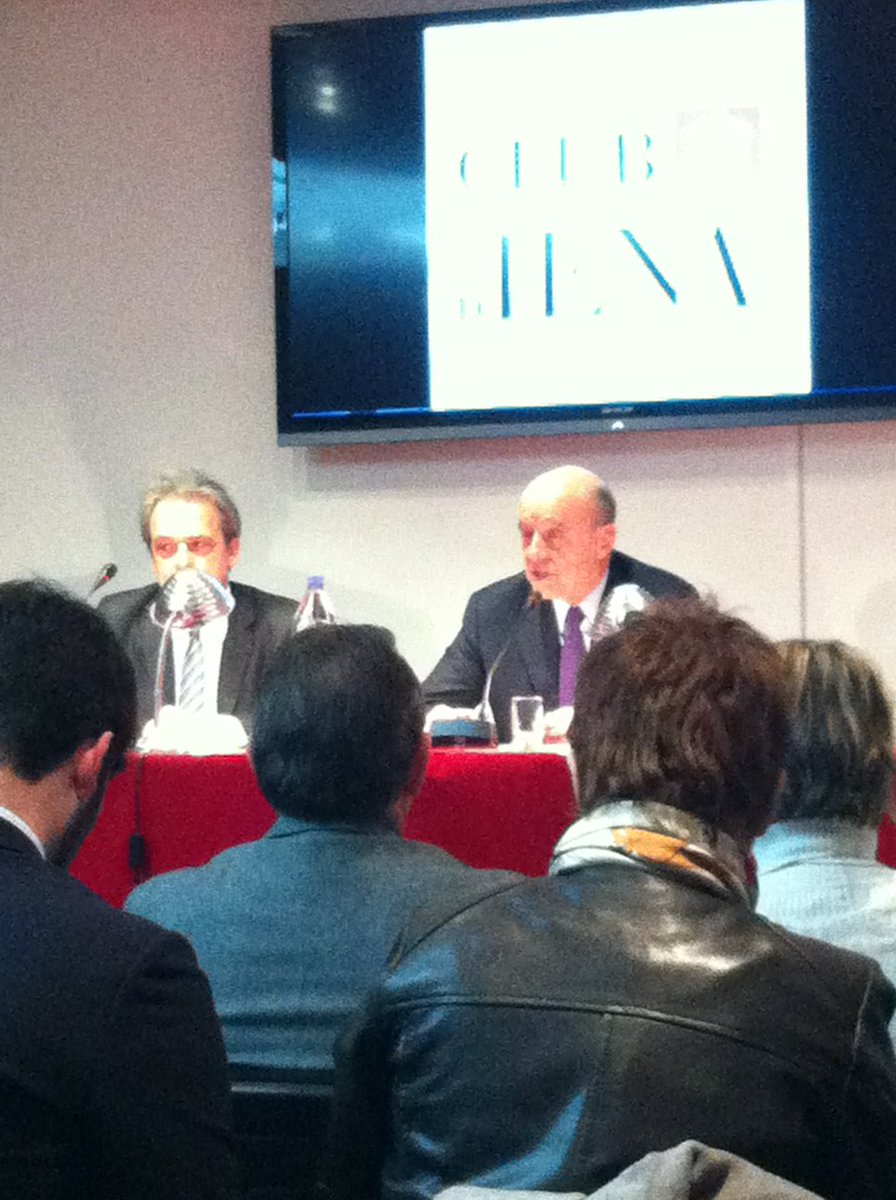 InstitutJustice's tweet photo. L'IPJ est au Club d'Iena de @louisvogel avec @alainjuppe pour son livre sur l'Etat fort #executiondespeines https://t.co/wUPipYw6fe