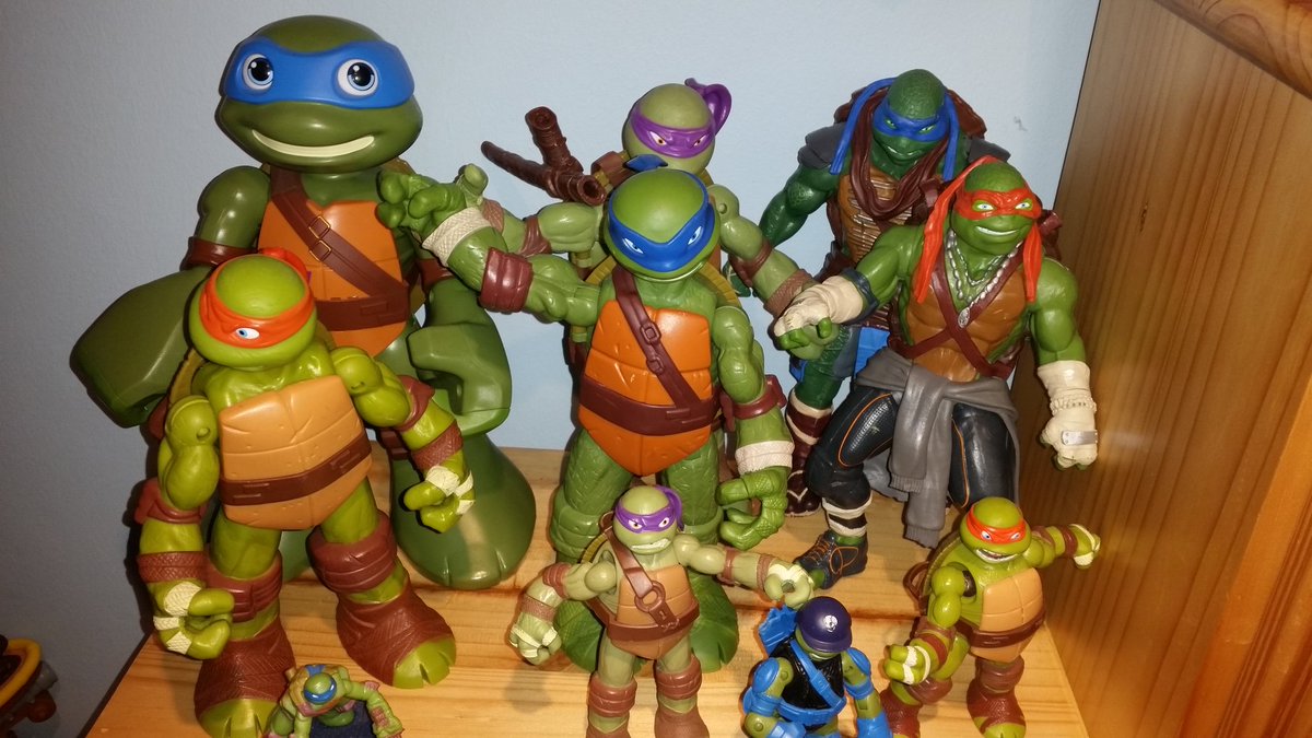 Claudio9425's tweet photo. Little Brothers Ninja Turtle Collection #ninjaturle #collection #green https://t.co/4TlSL32SR4