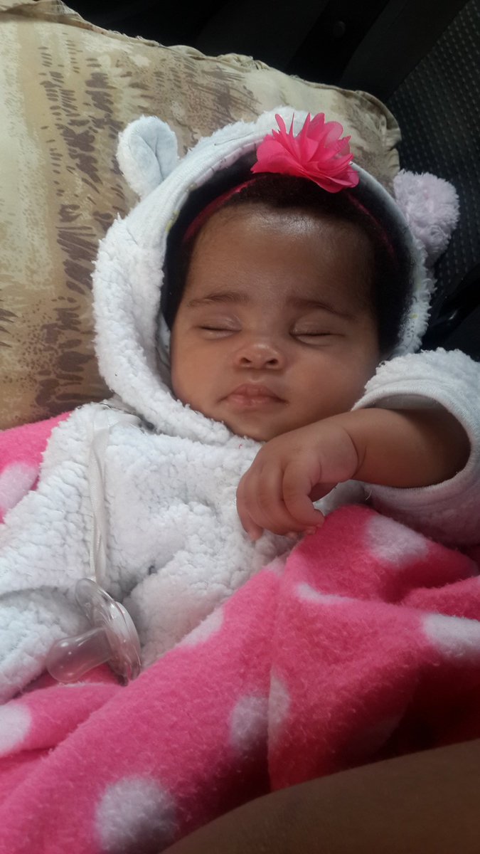 spunkylious's tweet photo. #asandabae my beautiful daughter https://t.co/ptfTgcOqOF